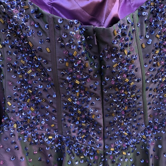 STUNNING Prom dress size 4 - Picture 11 of 16